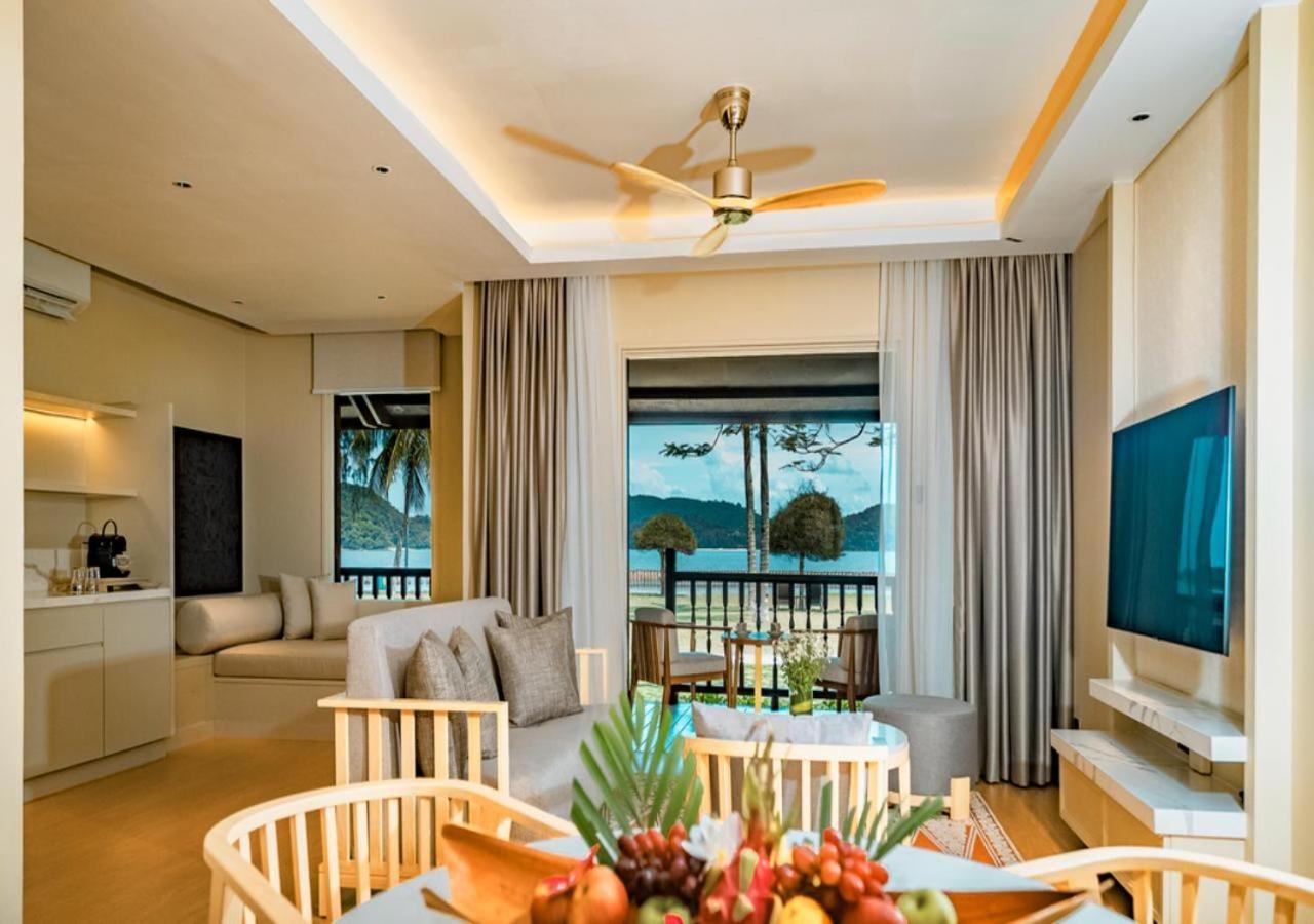Pelangi Beach Resort And Spa Langkawi Exterior foto
